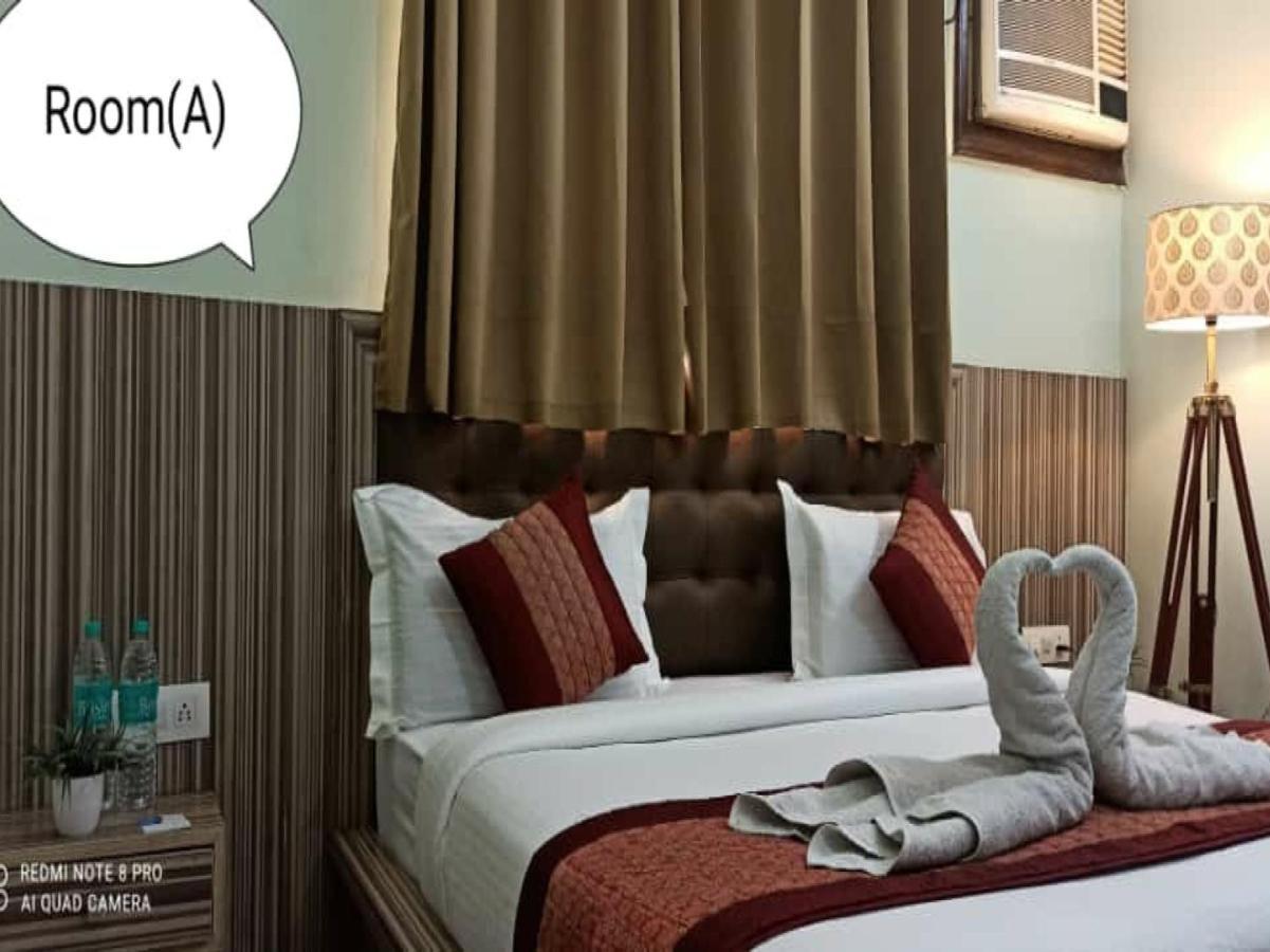 Oyo 74401 Aster Garden Suites Δελχί Εξωτερικό φωτογραφία