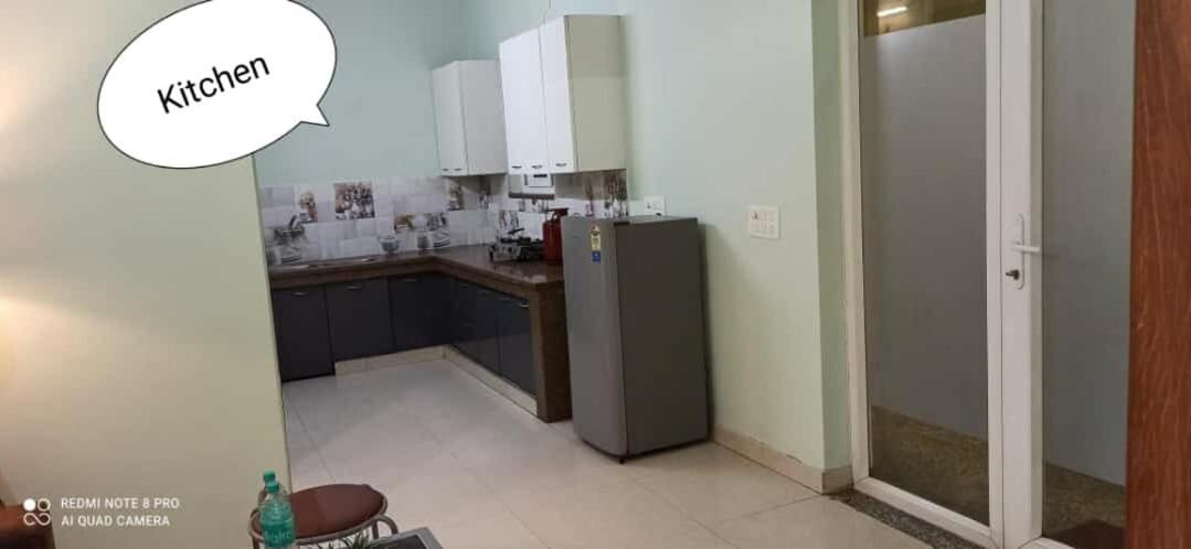 Oyo 74401 Aster Garden Suites Δελχί Εξωτερικό φωτογραφία